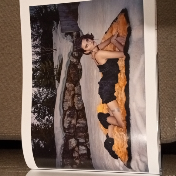 Chanel Hardcover fall/winter 2021/22 - Picture 14 of 15